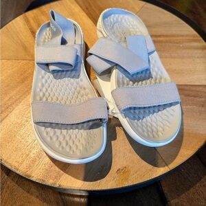 CROCS Light Gray Sandals NWT